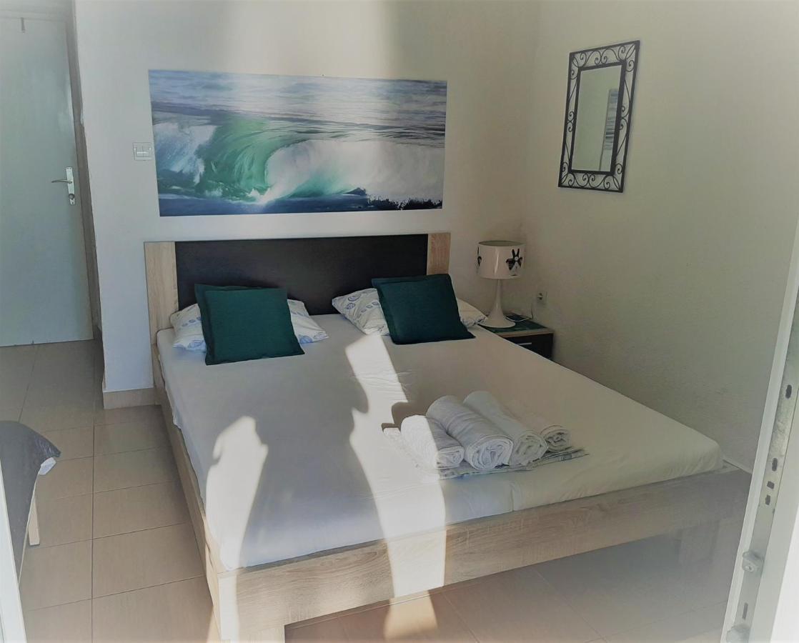 Villa Bratus Promajna Ngoại thất bức ảnh