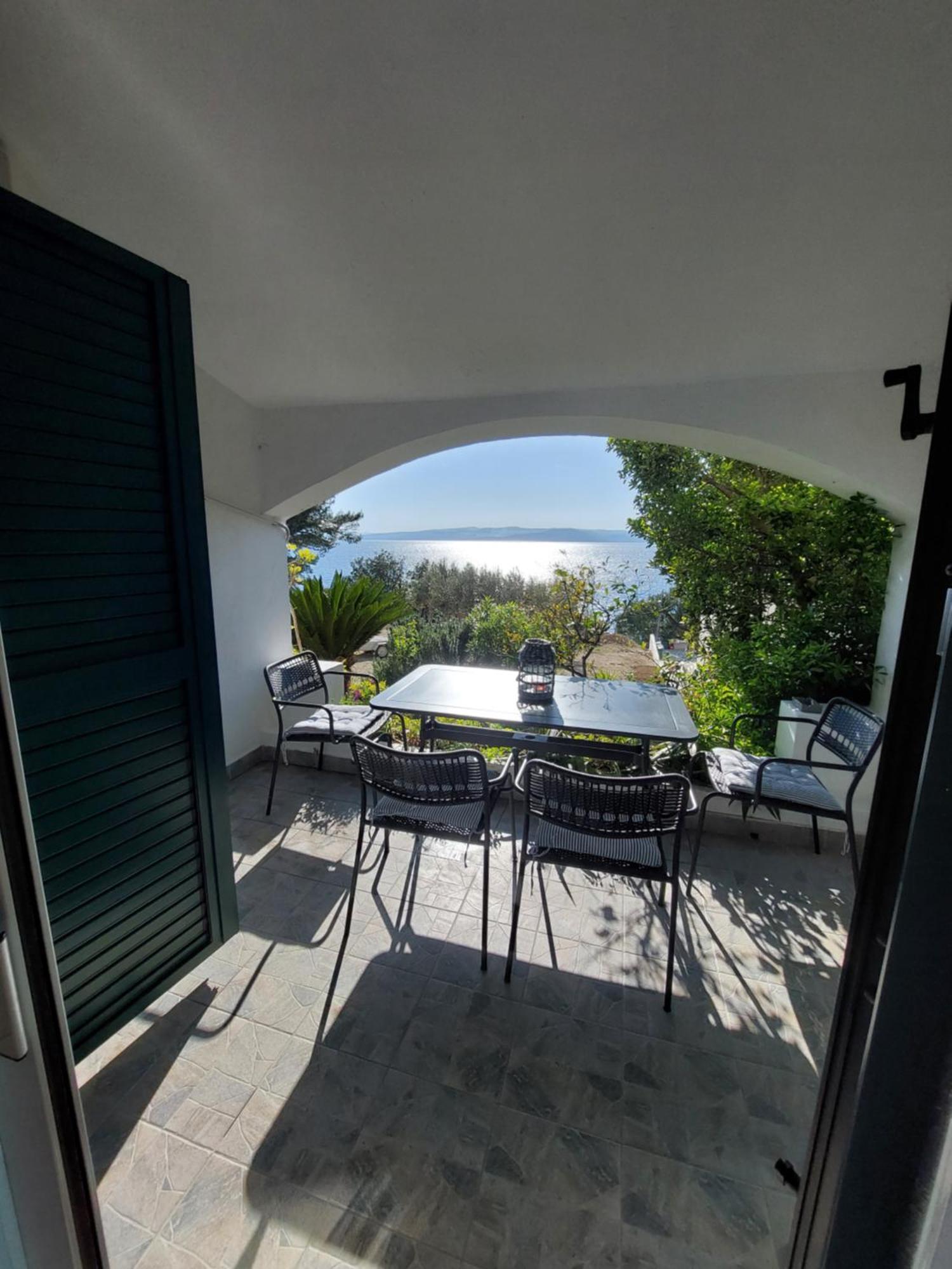 Villa Bratus Promajna Ngoại thất bức ảnh